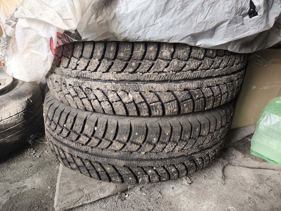 Продам зимние шины