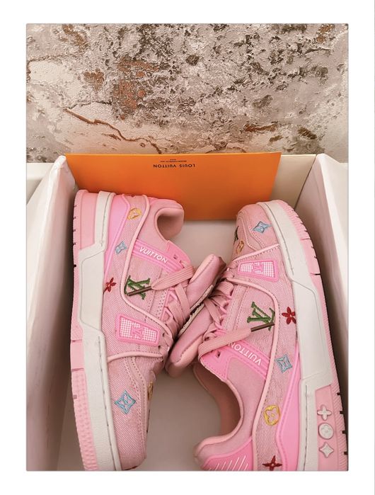 Новые кроссовки Louis Vuitton, размер 40, срочно