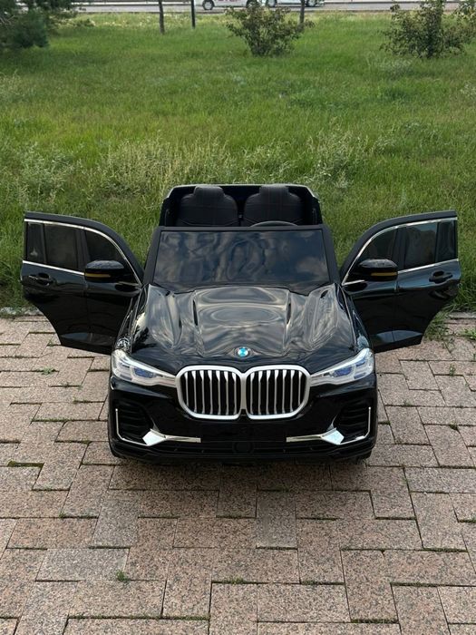 Детский автомобиль.