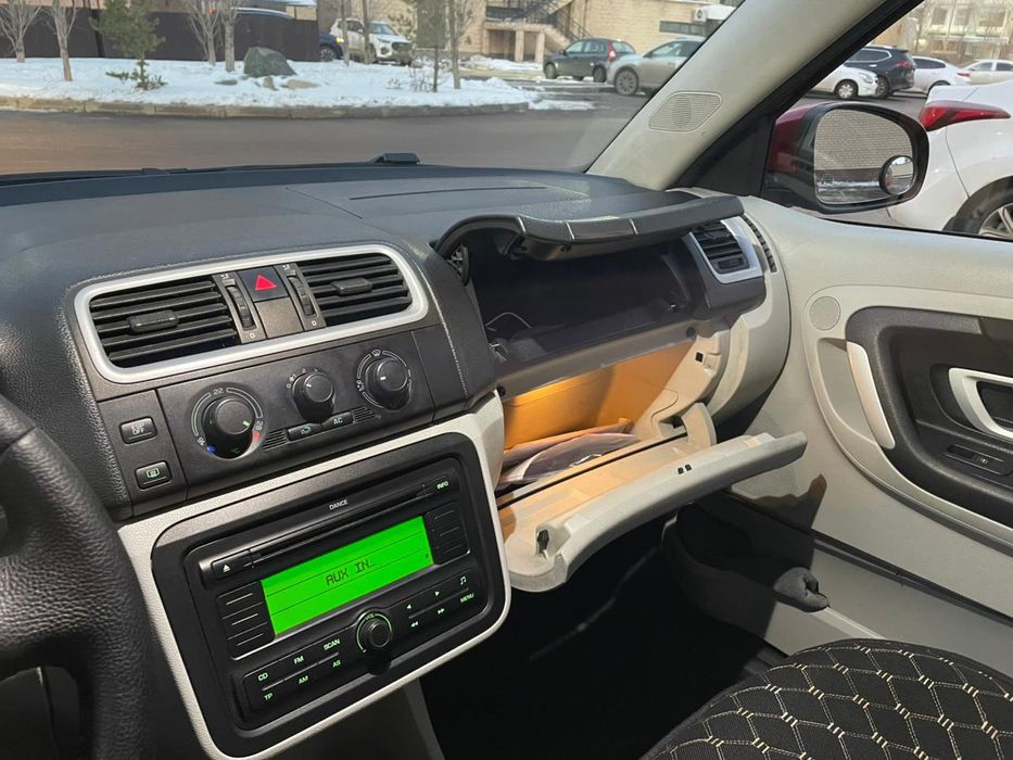 Продается автомобиль Шкода