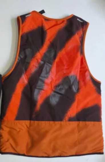 Nike Aeroloft Reversible Running мъжки двулицев елек от Сащ