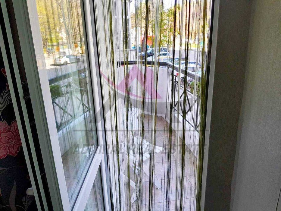 Дава се под наем Четиристаен апартамент в Варна, Аспарухово - 96 кв.м за 600 € - Снимка #3