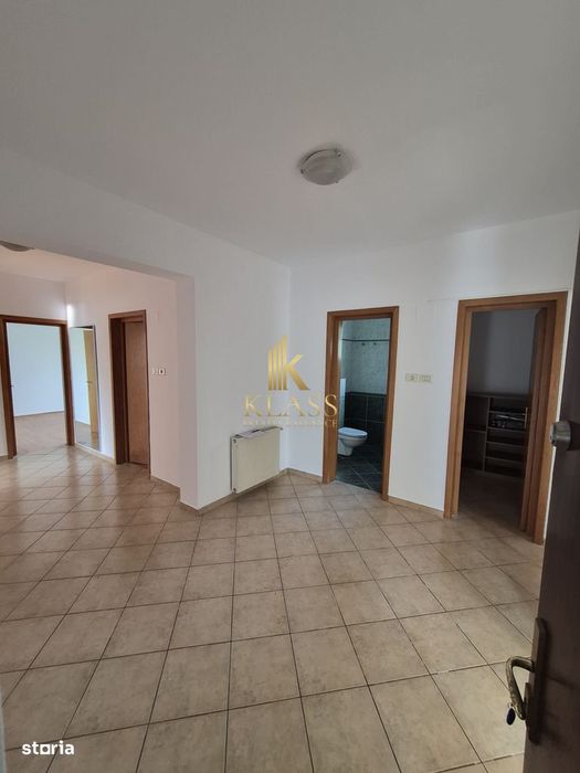 Apartament 4 camere Herastrau, deosebit de spatios si bine compartimen