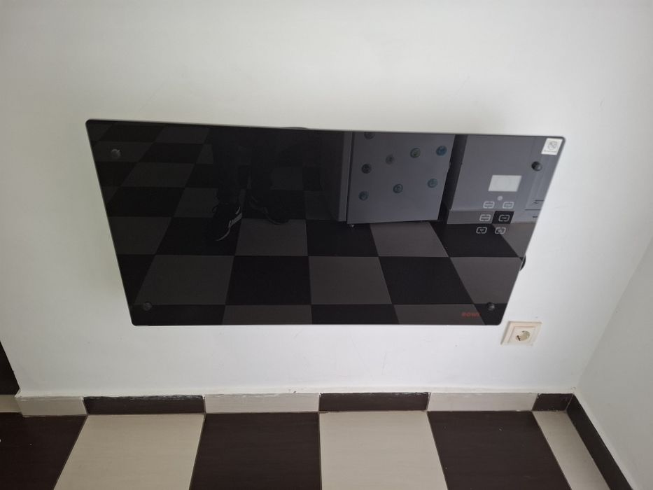 Convector electric sticla  ecran touch 2000w