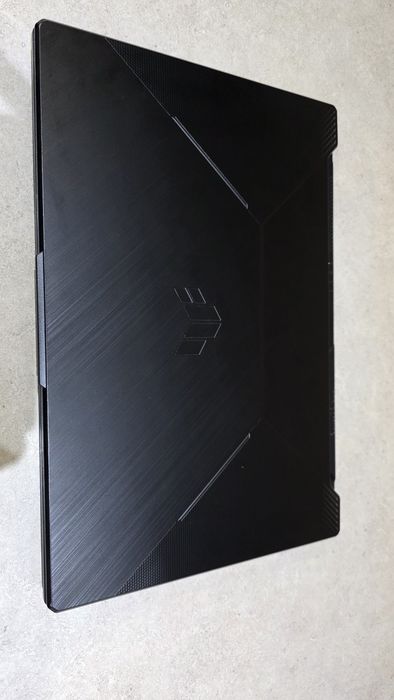 Asus Tuf F17 17.3inch RTX i7