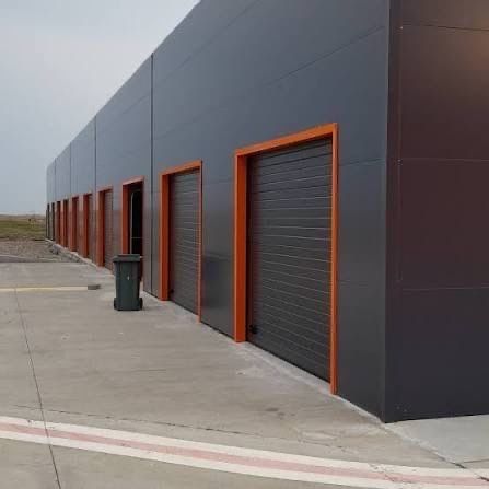 Hala metalica / service auto / garaj detailing / boxe de inchiriat
