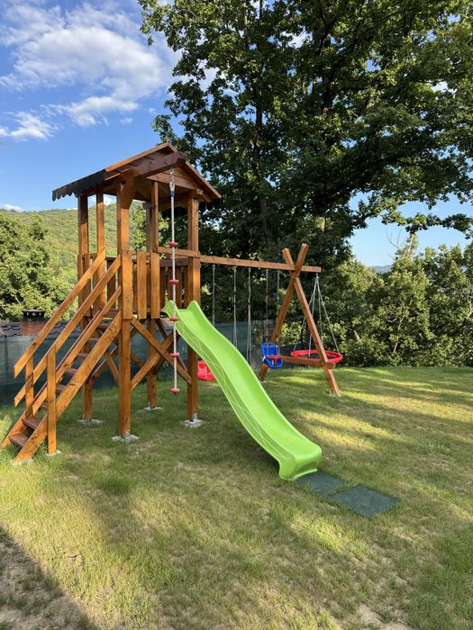 Cabana de inchiriat cu ciubar.Amazon Bistra Muresului