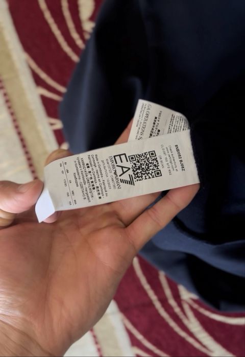 Оригинальная одежда Armani