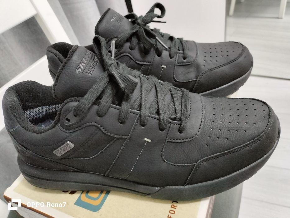 Кроссовки Skechers Waterproof