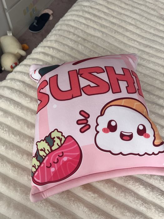 Set cadou perna decorativa sushi cu patura si surprize