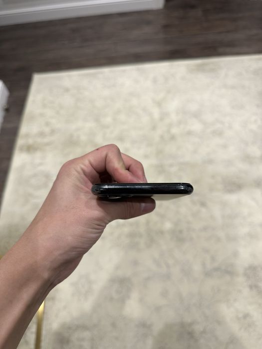 Продам Iphone 11pro max 256gb