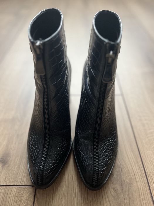 Сиви кожени боти ARMANI