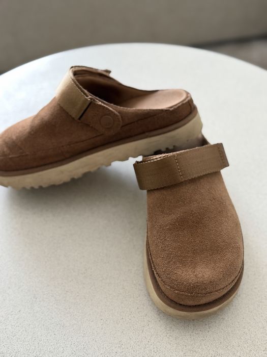 Ugg papuci .