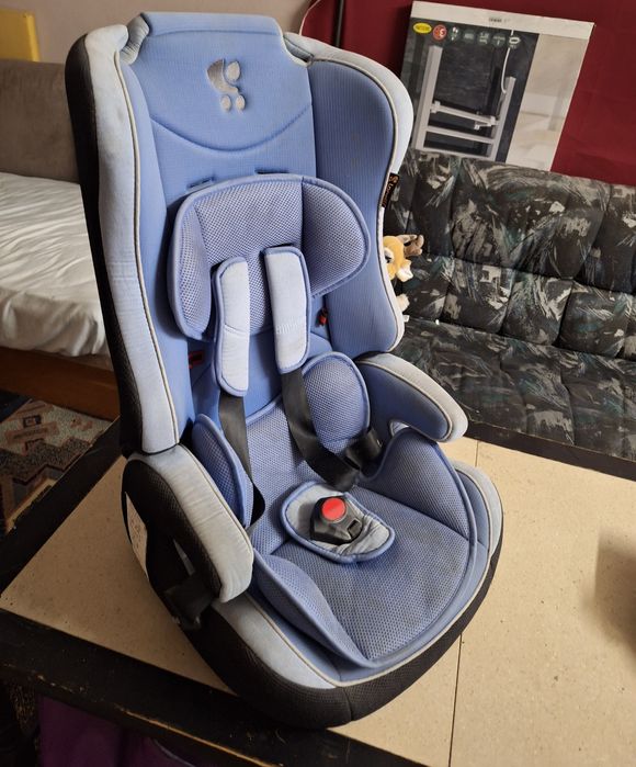 Продавам детско столче за кола