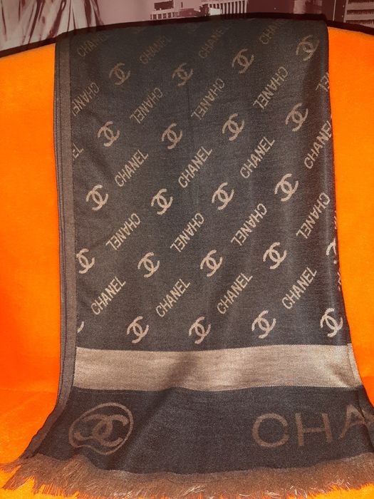 Esarfa/Sal unisex CHANEL