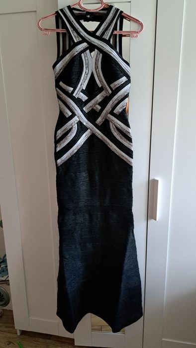 Herve Leger - бандажна рокля