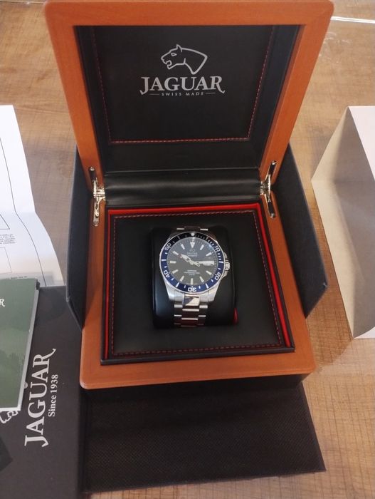 Jaguar automatic diver