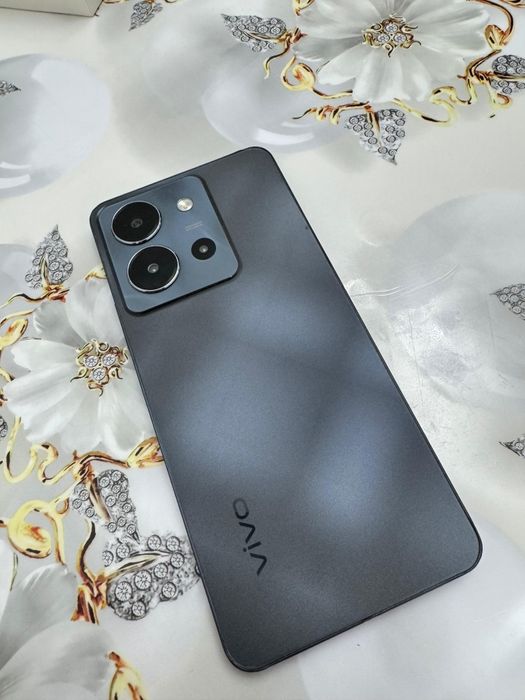 Продам Телефон VIVO Y36