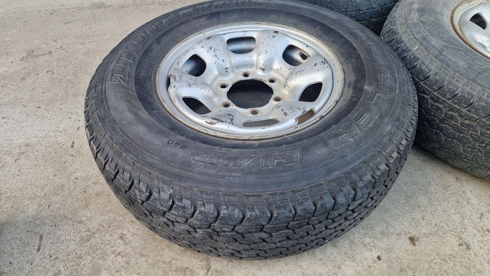 Продам колеса на хайлюкс, хайс