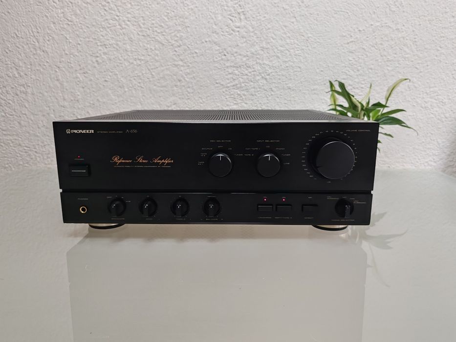 A 656 Pioneer amplificator