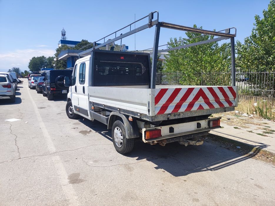 Продавам багажник за бус