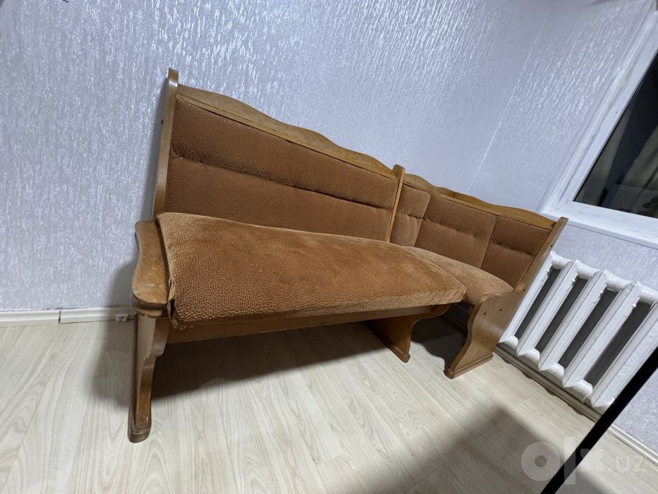 Срочно Уголок кухоный. Распродажа