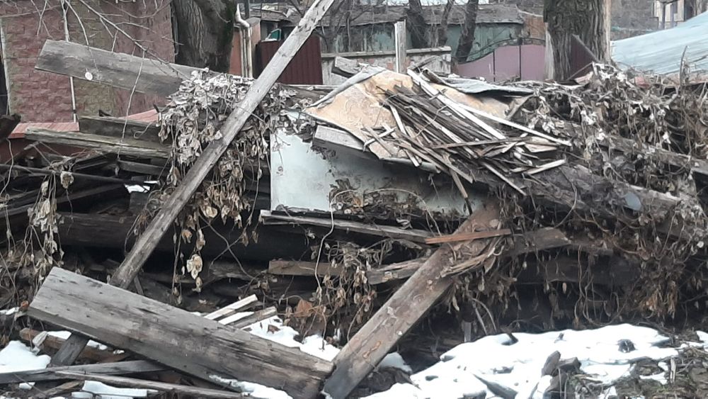 Дрова даром. Много. Самовывоз