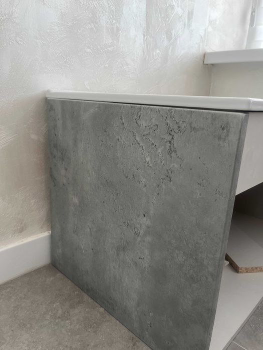 Умывальник с подвесной тумбой