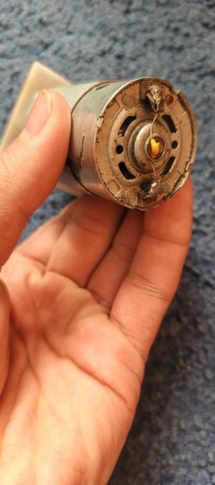 DC motorchik sotiladi