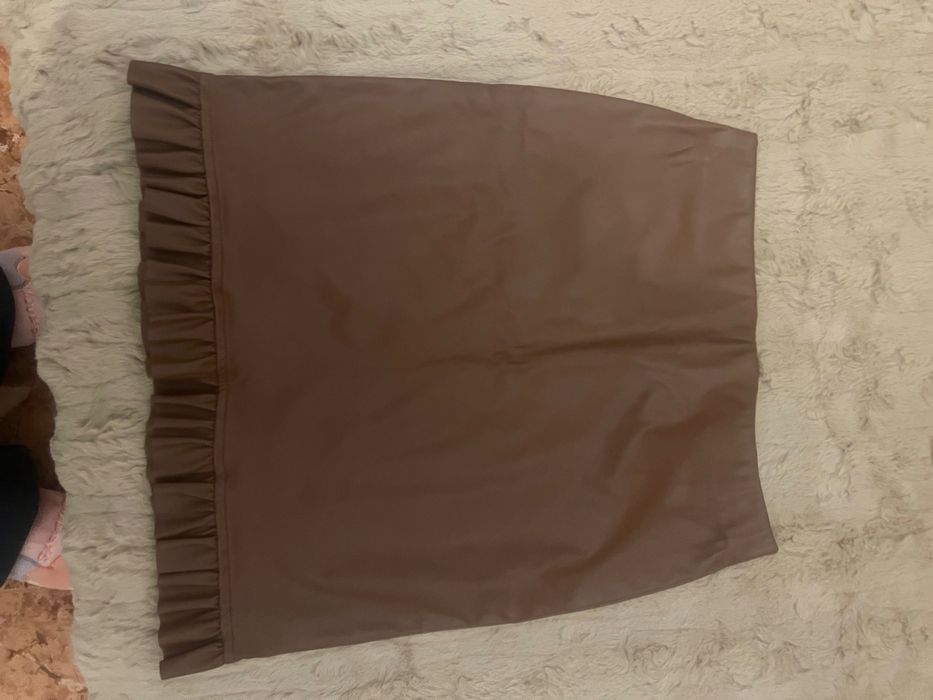 Лятни Поли -дълга и кожена