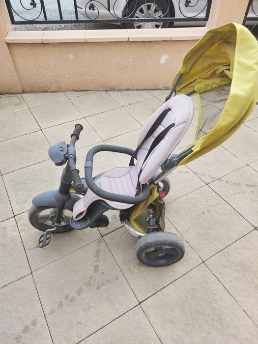 Vând tricicleta  copii