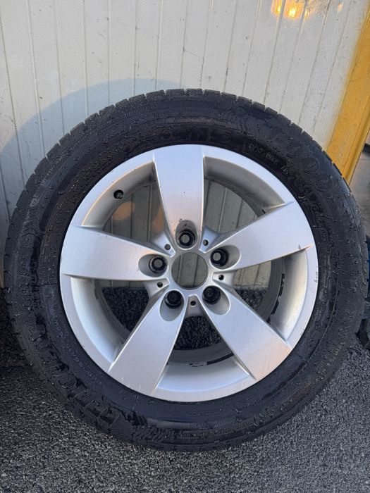 БМВ гуми с джанти 225/55/16 GoodYear