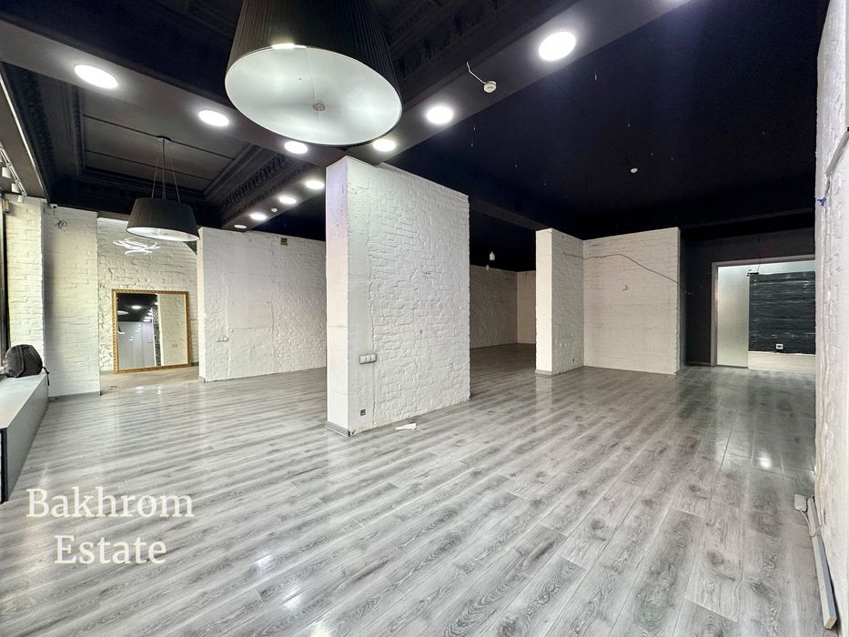 Помещение в аренду • 506 м²  • ул. Тараса Шевченко м. Ойбек. Уникально