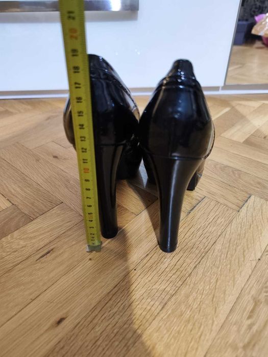 Дамски обувки, естествена кожа - номер 39