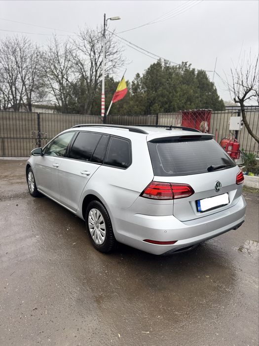 VOLKSWAGEN Golf 2019 — imagine 4