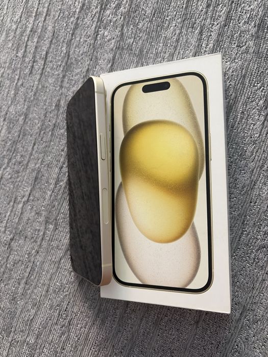 Iphone 15 128 gb батарея 78%