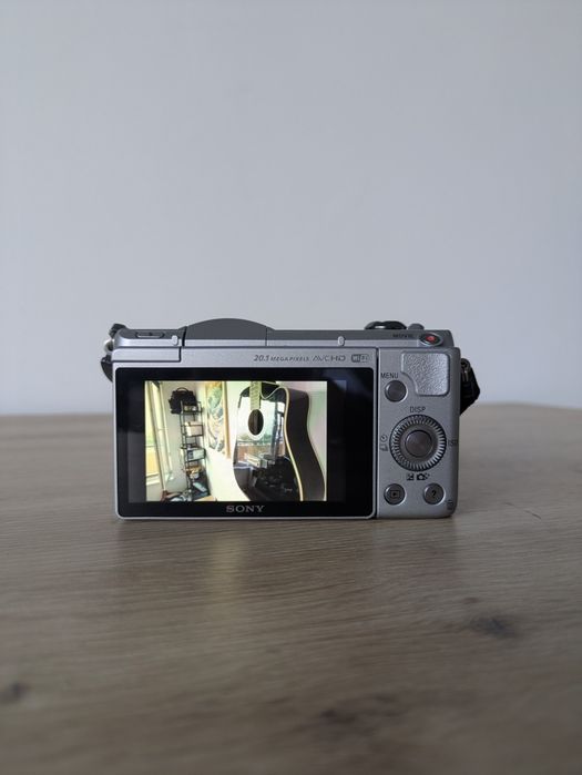 Sony a5000 Фотоапарат - Перфектен за Начинаещи КАТО НОВ! УНИКАЛНИ СНИМКИ