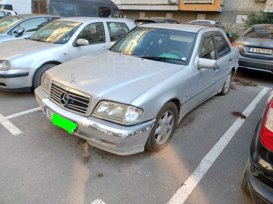 W 202 цял, прегрят двигател