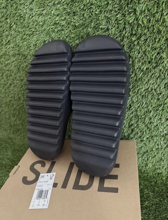 Adidas Yeezy Slide Onyx – 40–46 | Нови