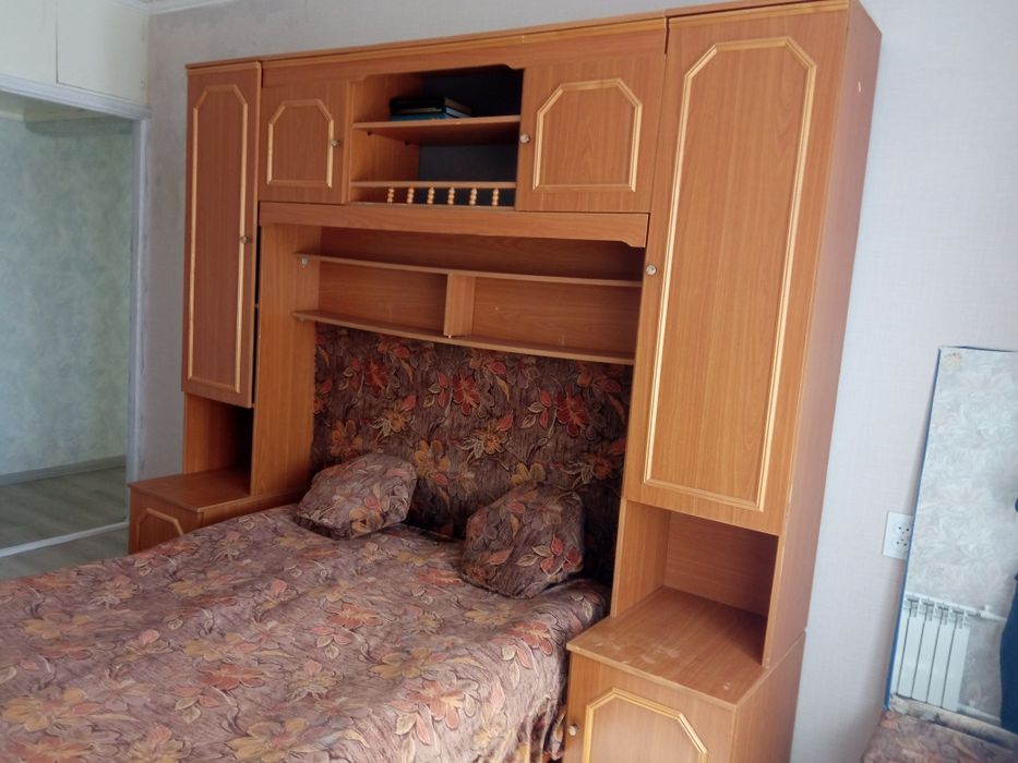 Спальный гарнитур