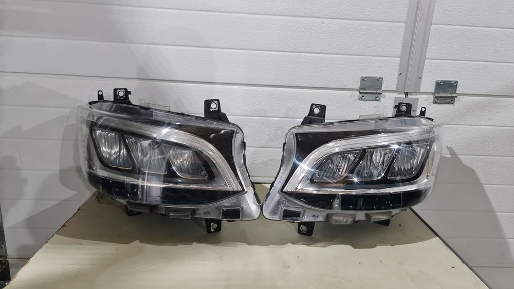 Far stanga dreapta full led Mercedes Sprinter W907 W910 Led Hight Perf
