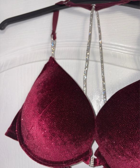 Sutien 80C nou cu pietricele