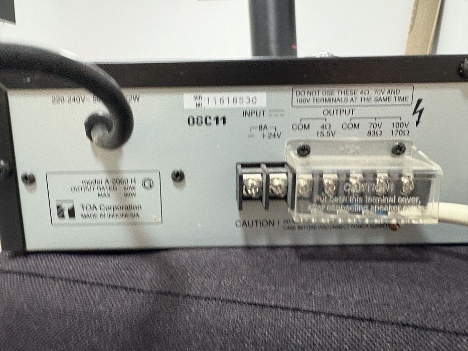 Amplificator PA marca TOA