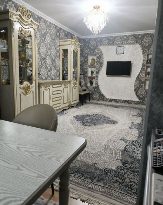 Срочно продаётся квартира 3/5/5 БИЙ Максим Горький Художники №У642