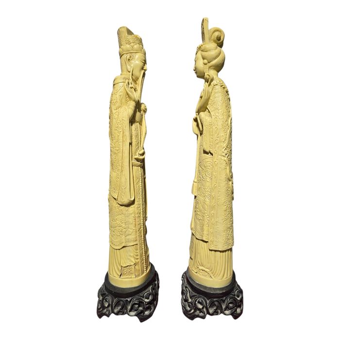 Set statuete china