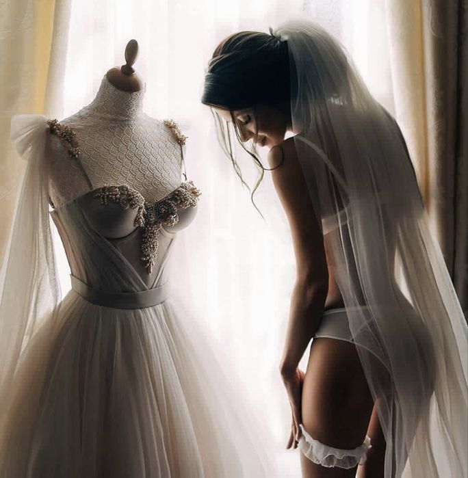 Свадебное платье