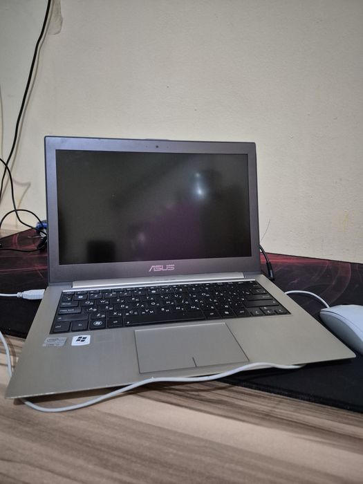 Asus Zenbook Core i7 Ssd 256Gb/4Gb