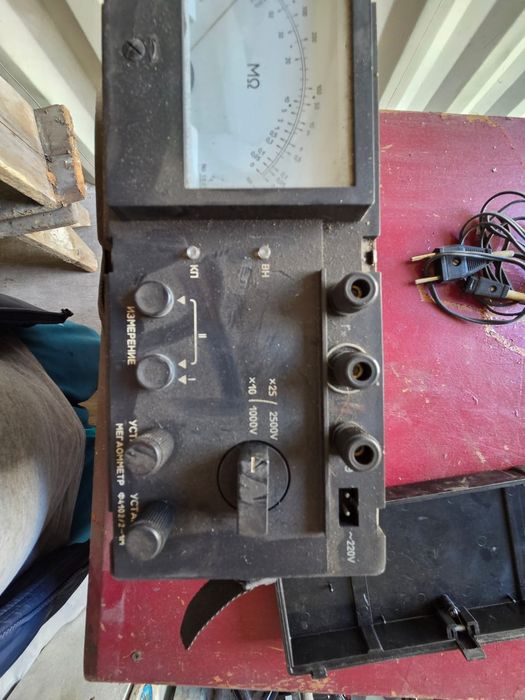 Шуруповёрт нет батарейки Юг