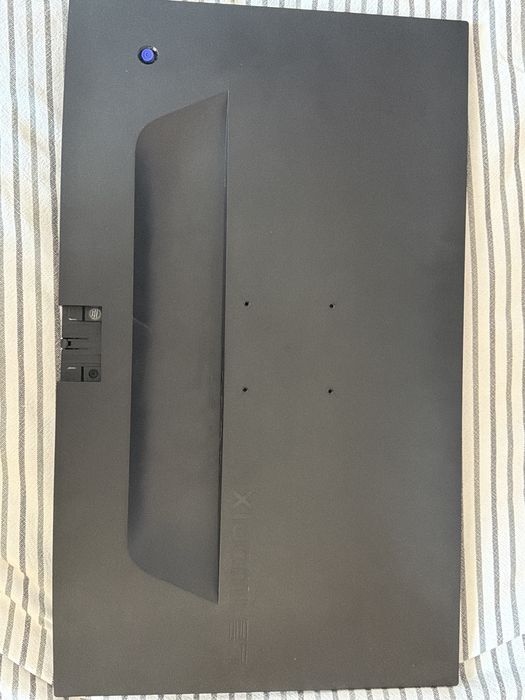 моник от xiaomi 27q 180hz 2к