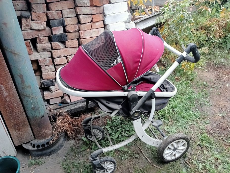 Велосипеды, коляска.